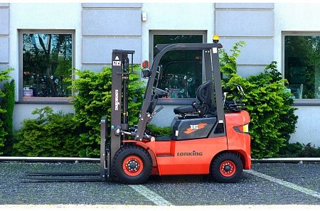  Бензиновый погрузчик LONKING LG15GLT 1,5т 3,0 м Nissan арт. 710152 низкие цены 